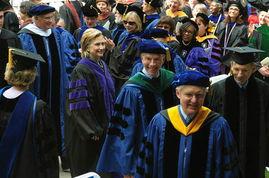 哈利毕业典礼最新爆料  第3张